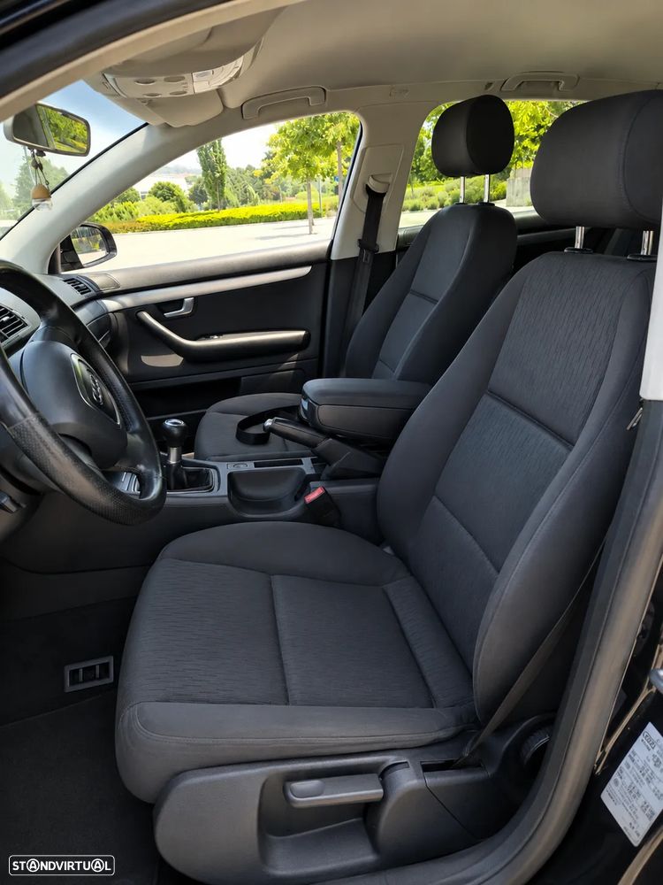 Audi A4 Avant 2.0 TDI - 11