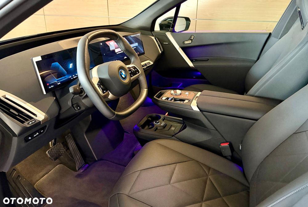 BMW iX xDrive40 76.6kWh - 31