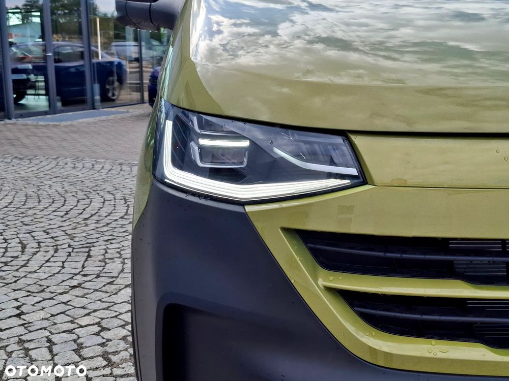 Volkswagen Transporter - 12