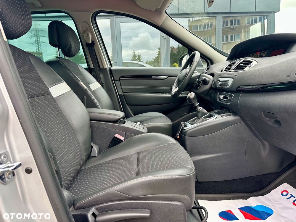 Renault Scenic TCe 130 Bose Edition - 20