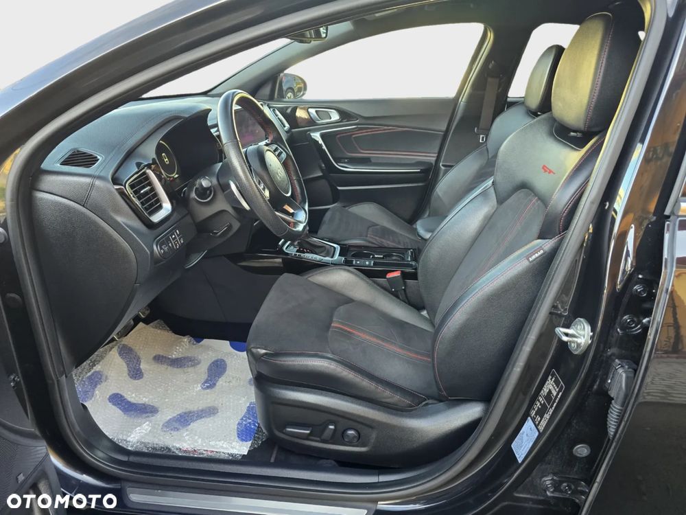 Kia ProCeed 1.6 T-GDI DCT7 OPF GT - 10