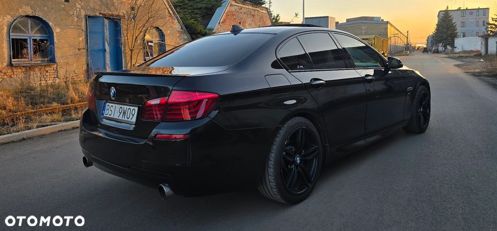 BMW Seria 5 535d xDrive Sport-Aut Luxury Line - 4