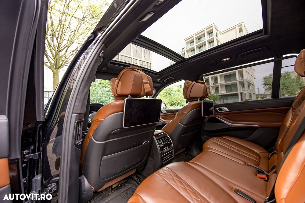 BMW X7 M50d - 38
