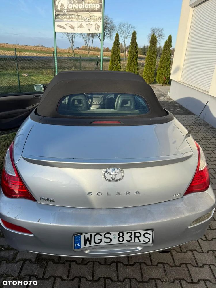 Toyota Camry Solara - 2