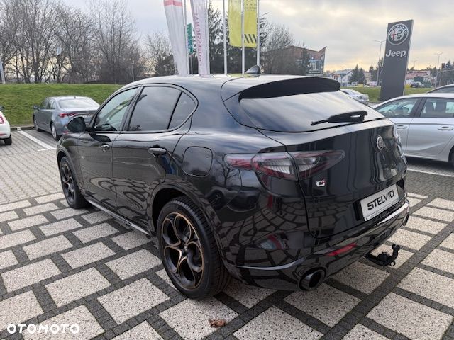 Alfa Romeo Stelvio 2.2 JTDM Intensa Q4 - 4