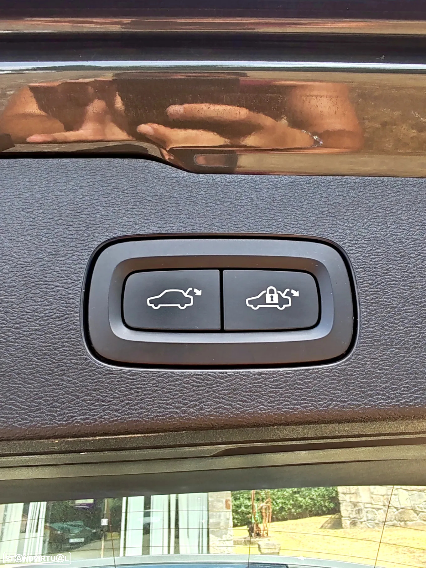 Volvo V60 2.0 D4 Inscription Geartronic - 22