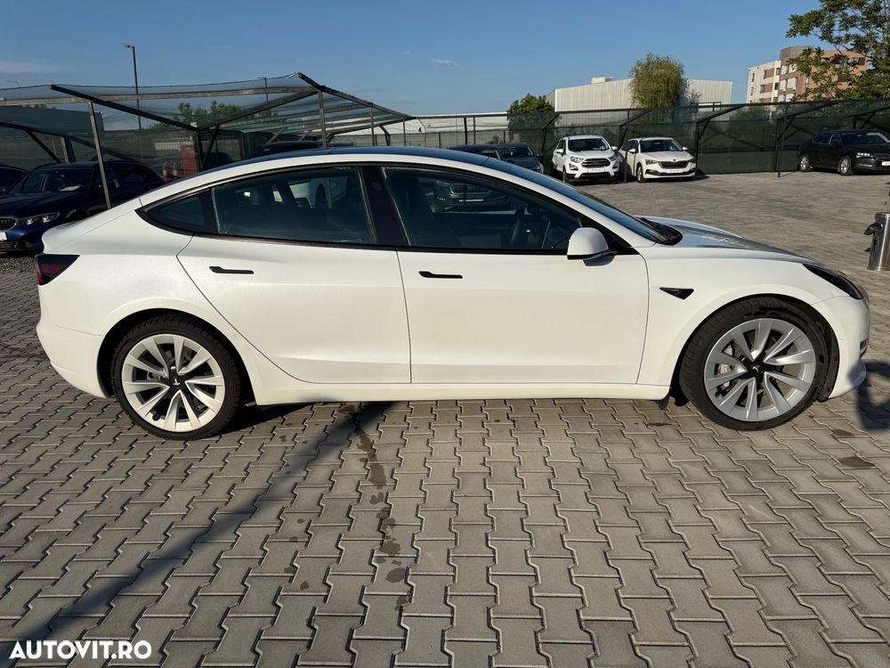 Tesla Model 3 Standard Reichweite Plus Hinterradantrieb - 7