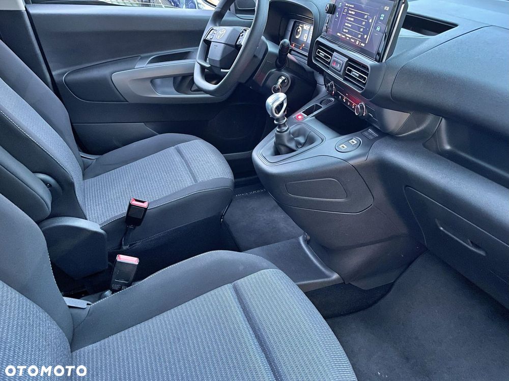 Toyota Proace City Verso Long 1.5 D-4D Business - 12