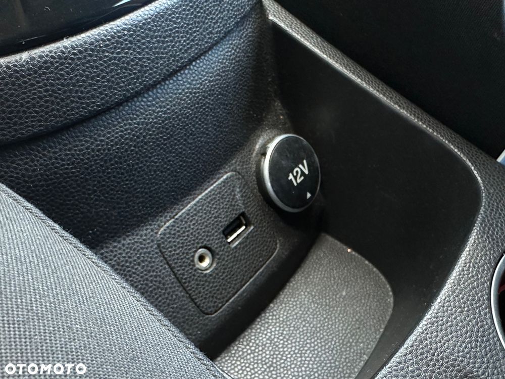 Ford Fiesta 1.25 SYNC Edition - 27