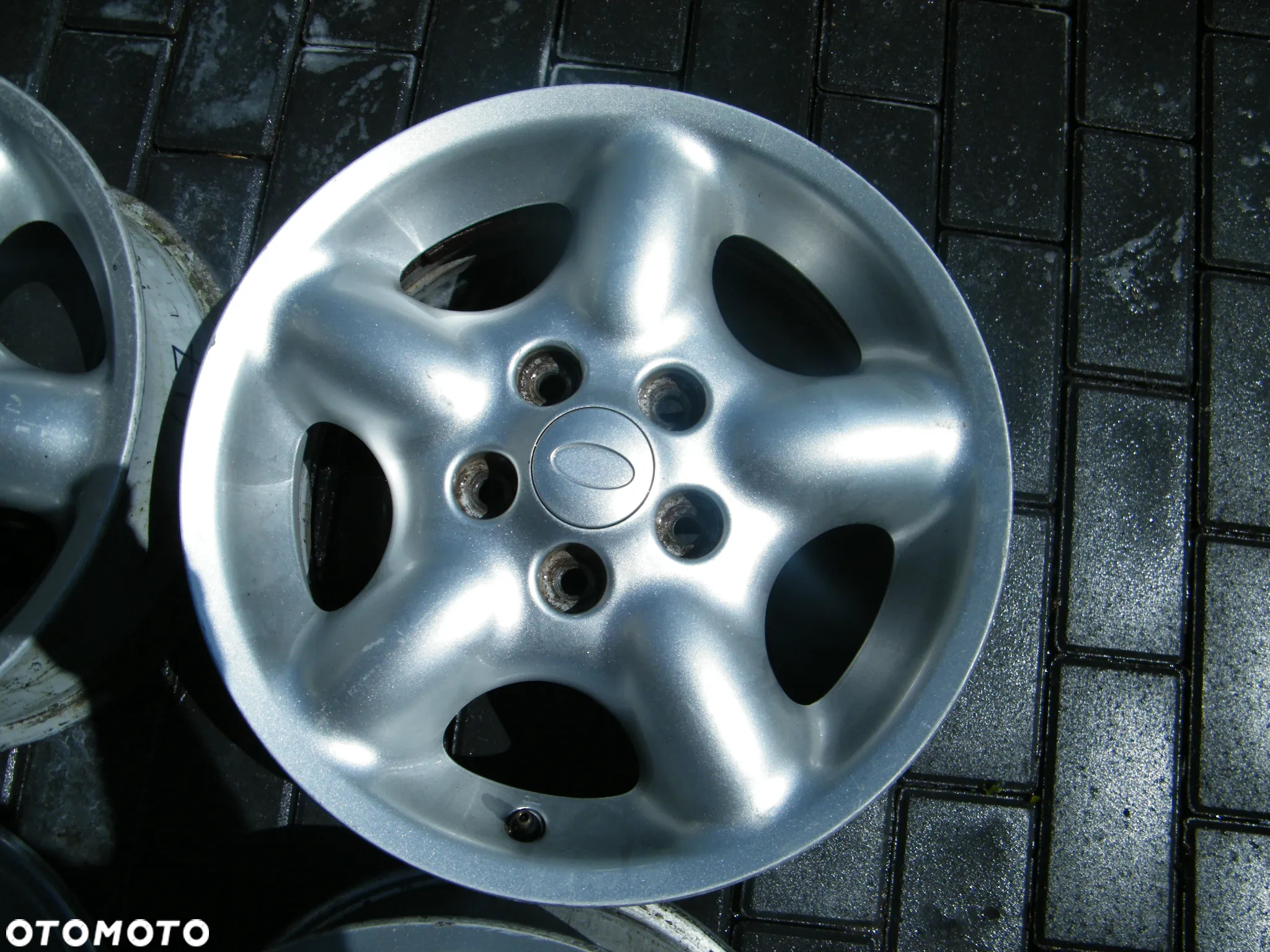 Felgi aluminiowe alufelgi komplet 5x115 ET46 / 6J x 16 otwór 65 - 2