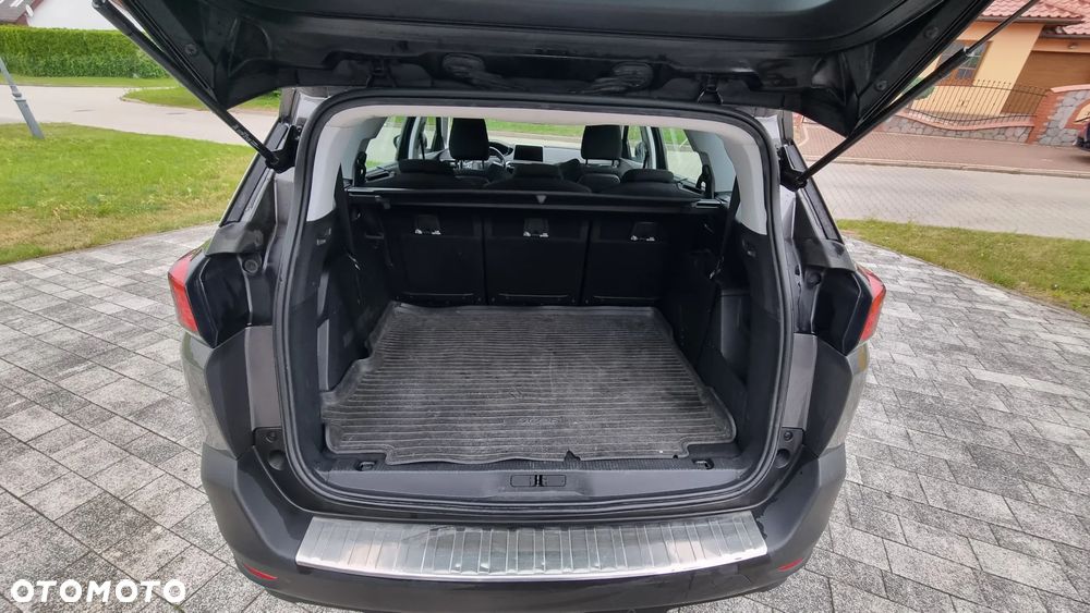 Peugeot 5008 - 14