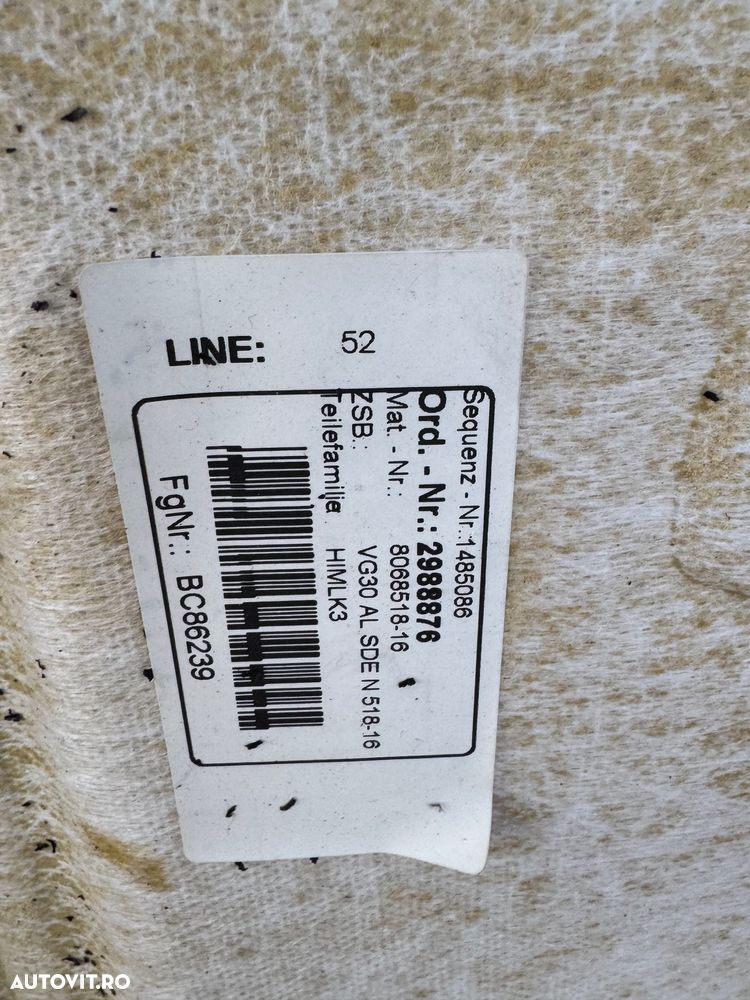 Plafon negru alcantara cu trapa bmw g30 - 6