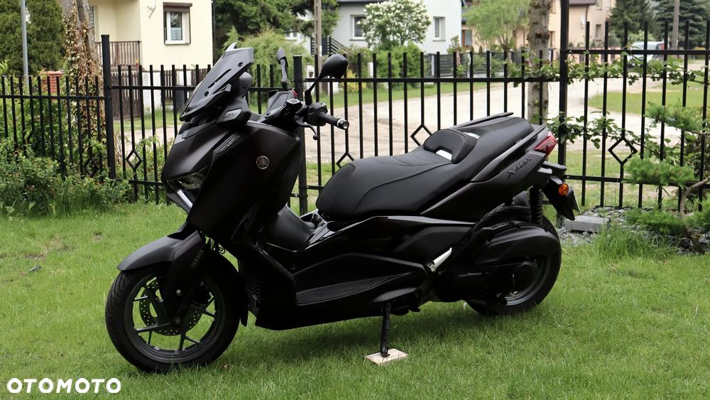 Yamaha X-max - 9