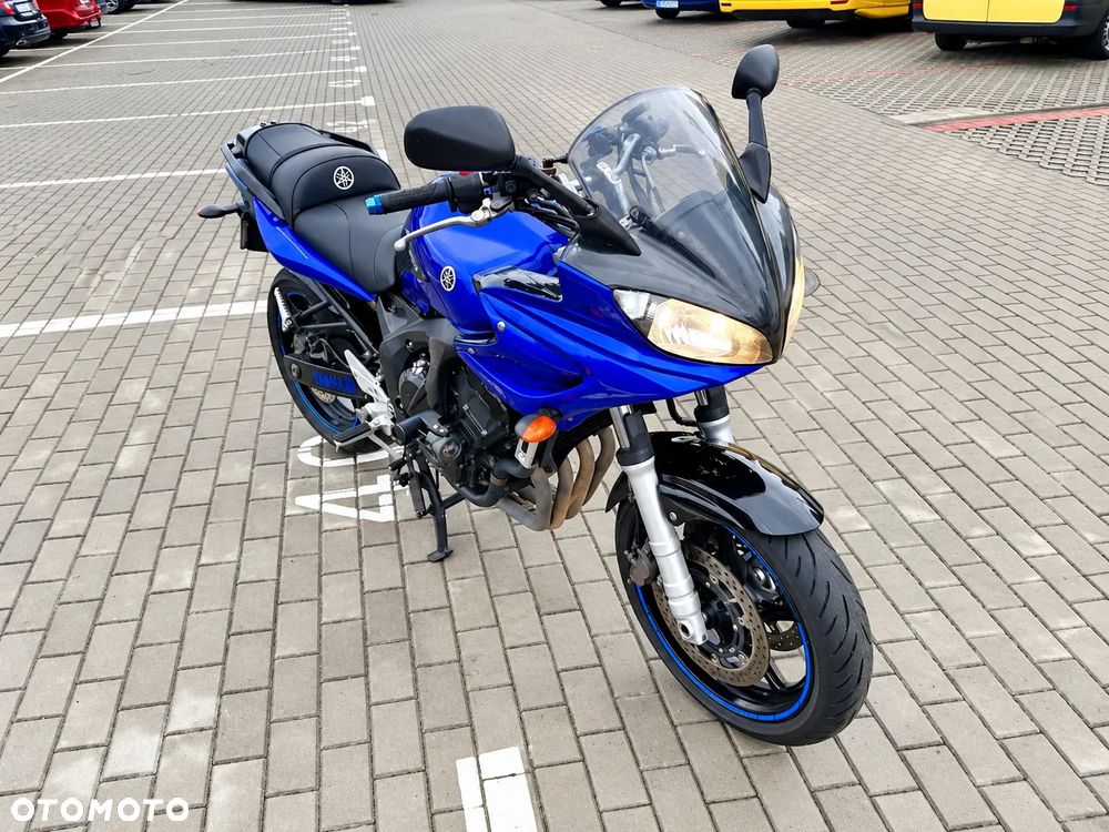 Yamaha FZ6 - 7