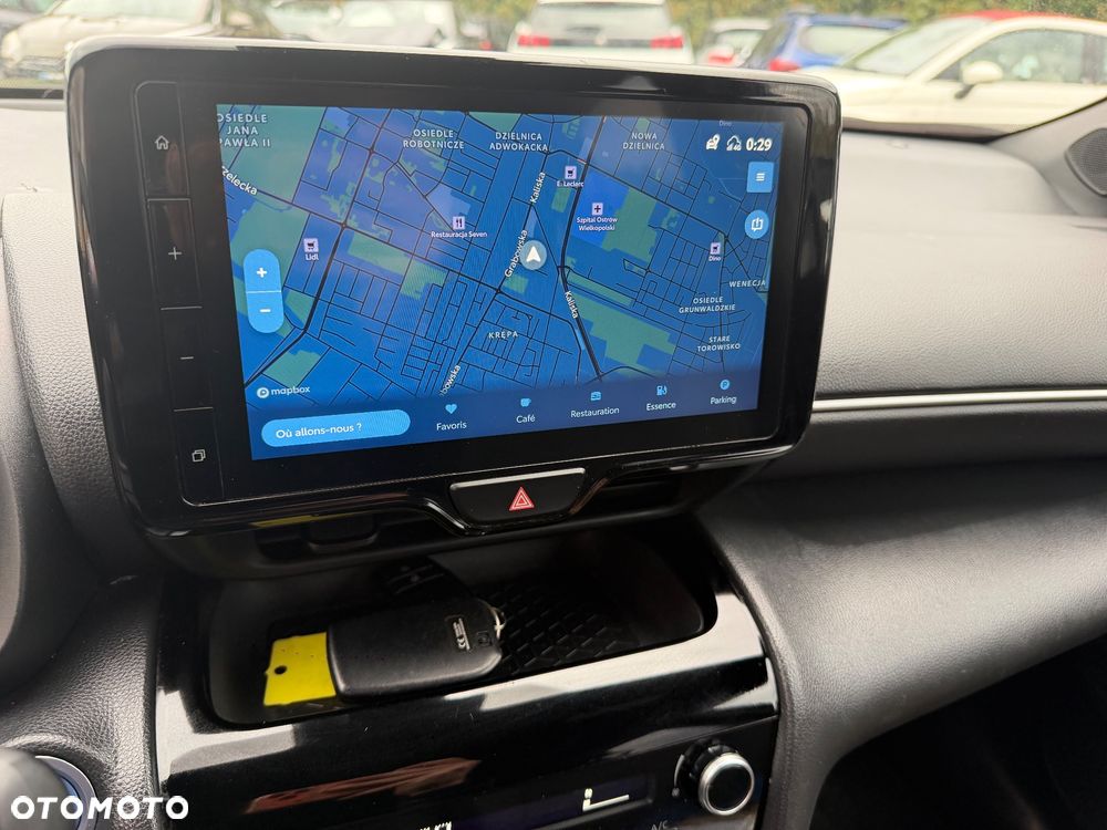 Toyota Yaris Cross - 18