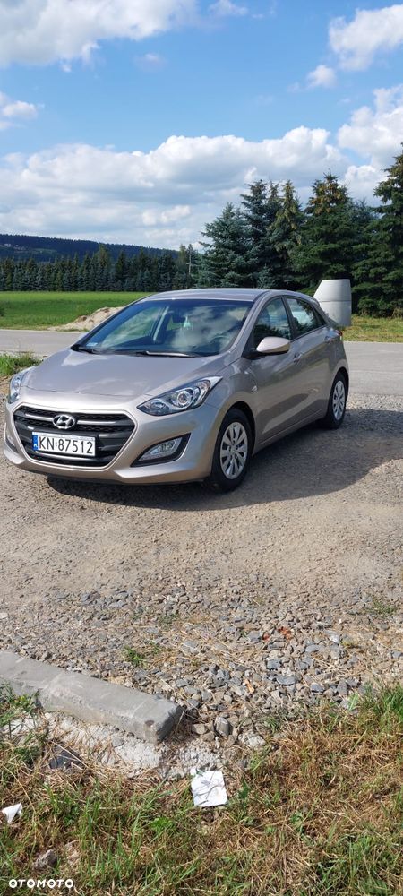 Hyundai i30 1.4 Classic + - 3