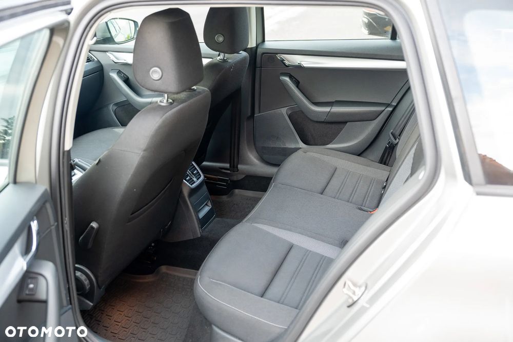 Skoda Octavia 1.5 TSI GPF ACT Ambition - 11