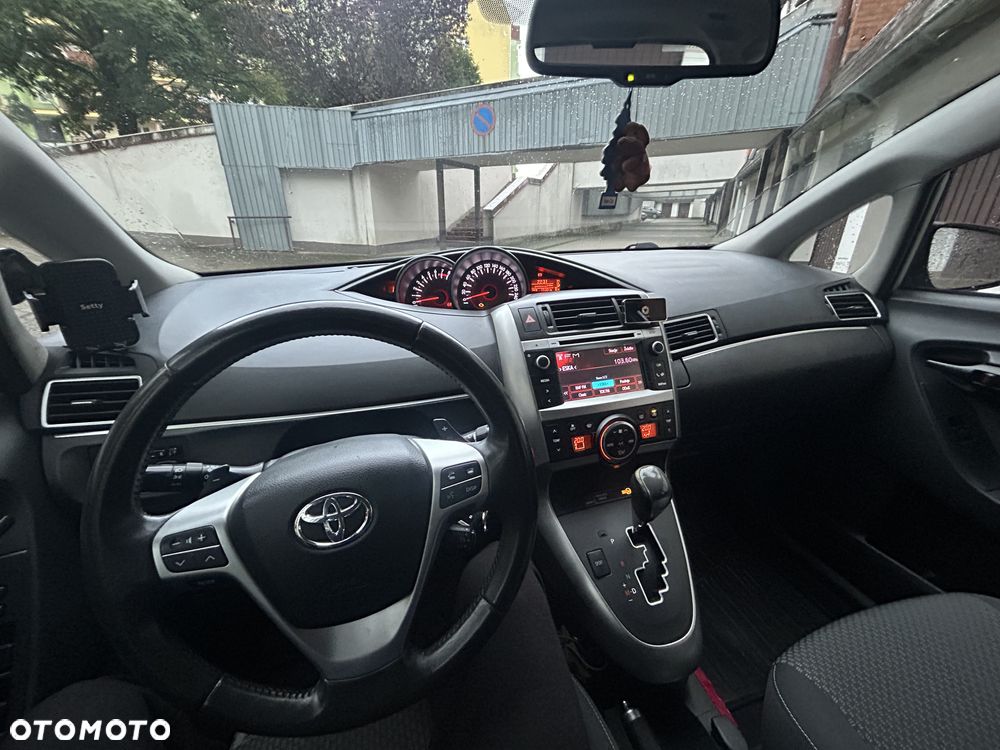 Toyota Verso 1.8 Premium 7os MS - 7