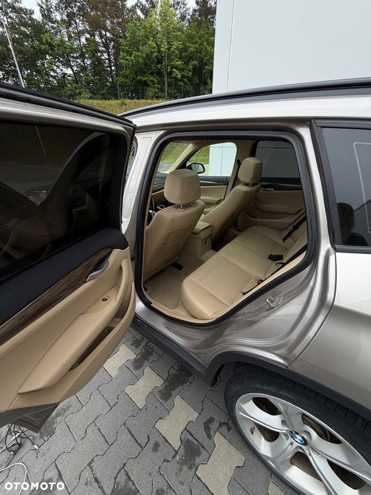 BMW X1 xDrive28i - 7