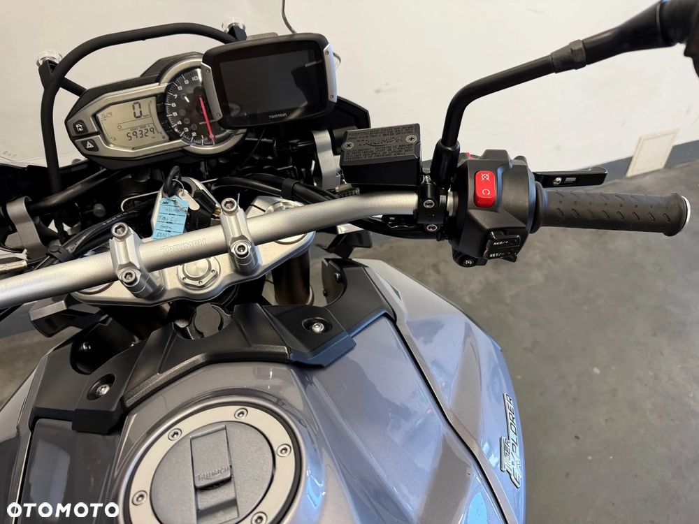 Triumph Tiger - 38