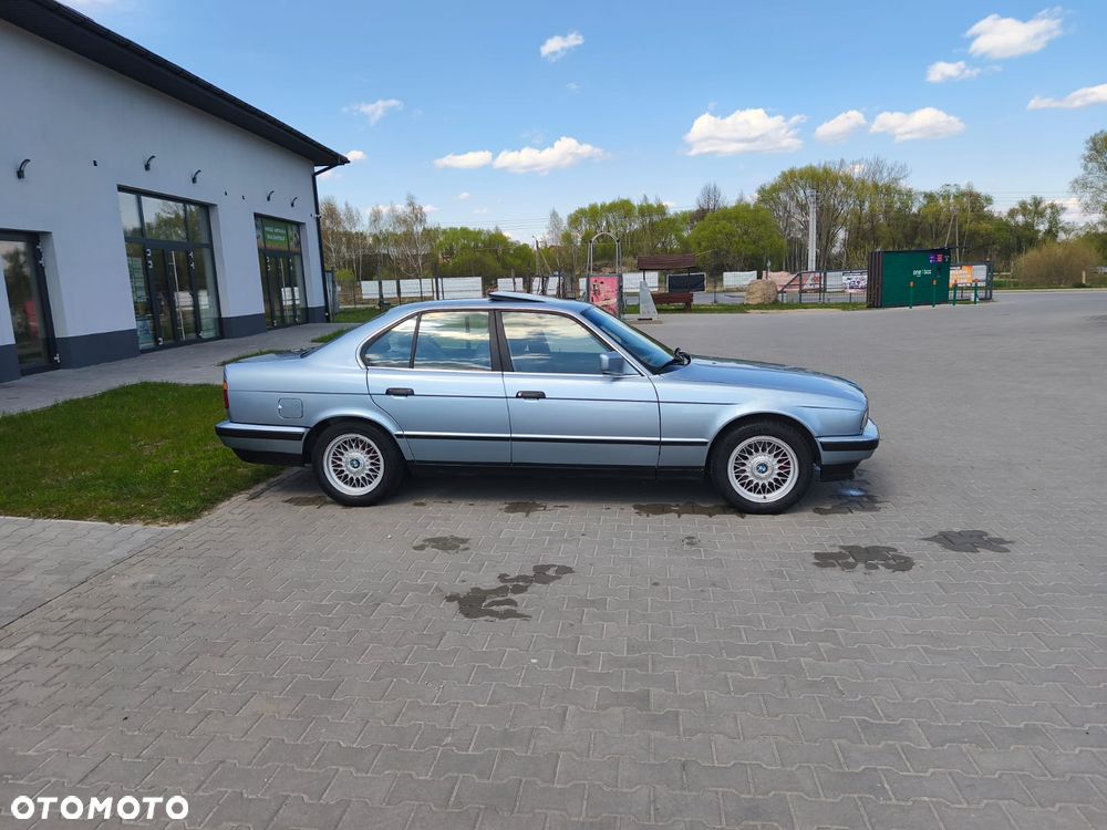 BMW Seria 5 520i - 18