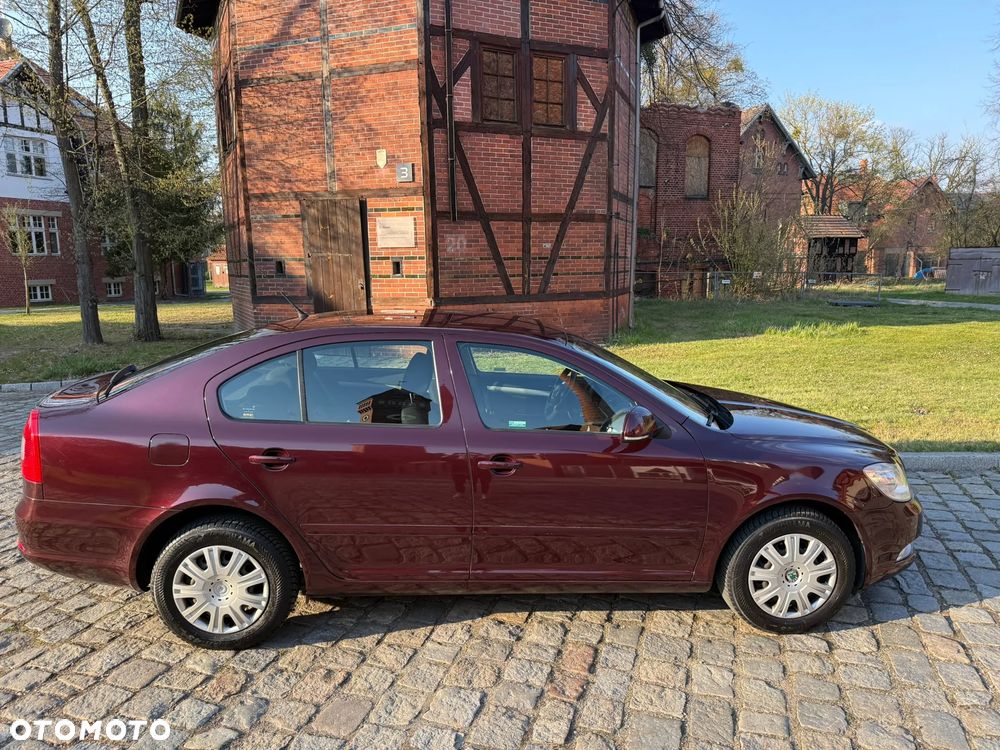 Skoda Octavia 1.4 TSI Ambiente - 8