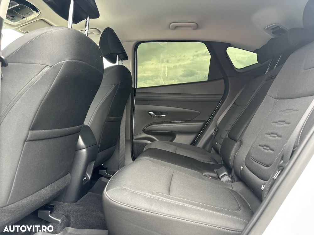 Hyundai Tucson - 13