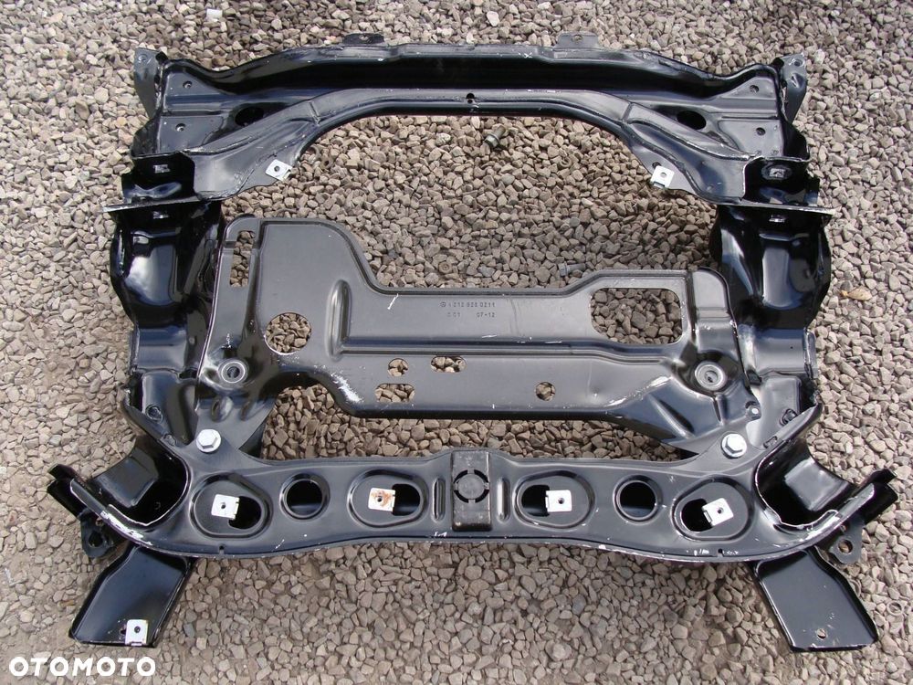 sanki belka zawieszenia przedniego mercedes e-klasa w212 4matic a2126280457 - 7