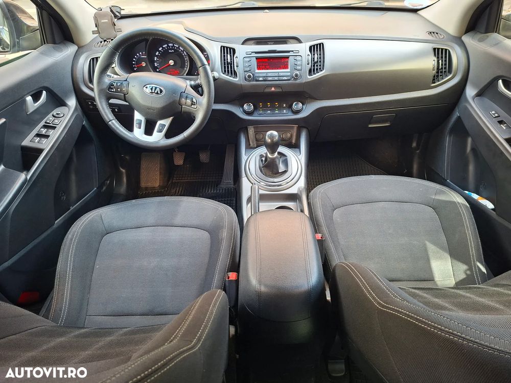 Kia Sportage 1.6 GSL MT 4x2 CLASSIC - 17