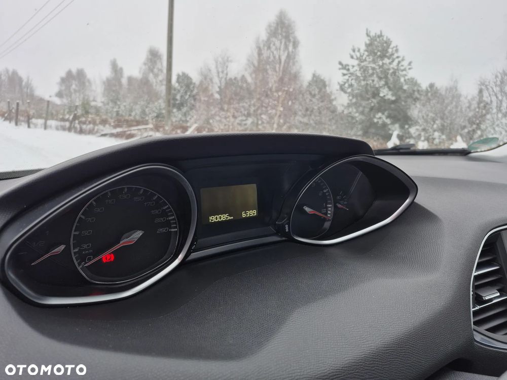 Peugeot 308 155 THP Premium - 26