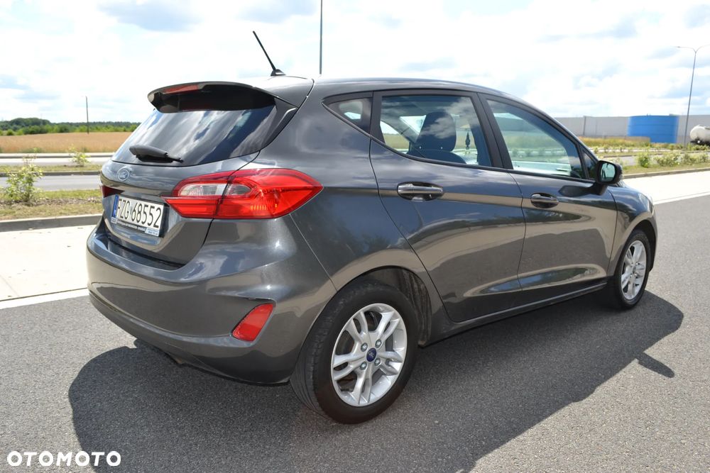 Ford Fiesta 1.5 TDCi ACTIVE - 3