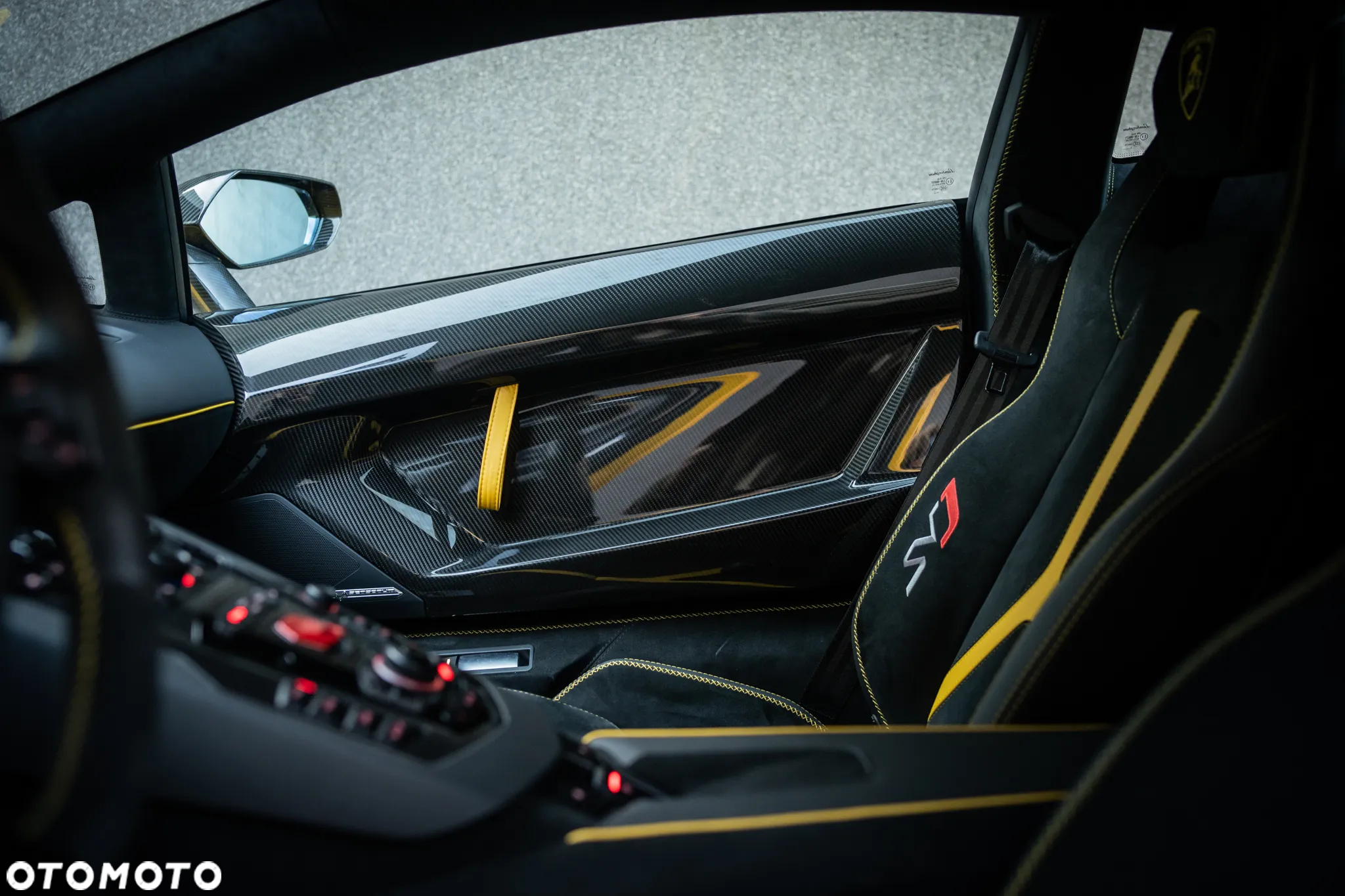 Lamborghini Aventador S - 16