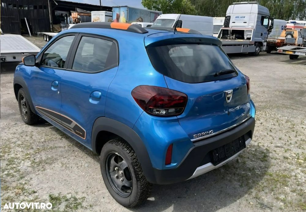 Dacia Spring Essential - 3