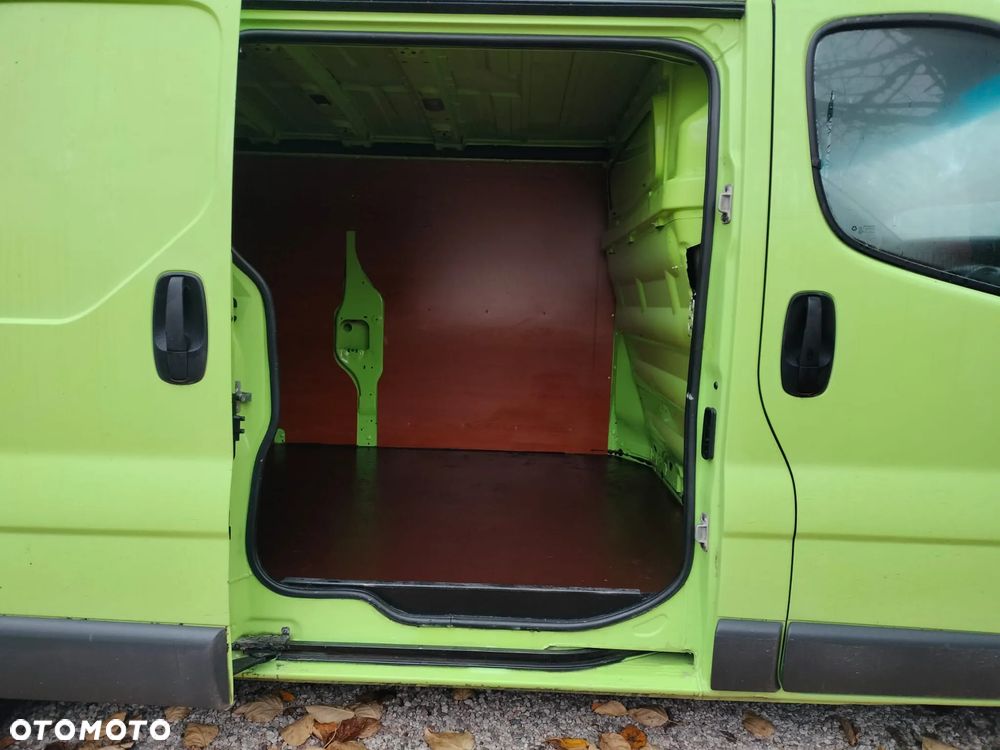 Renault trafic - 9