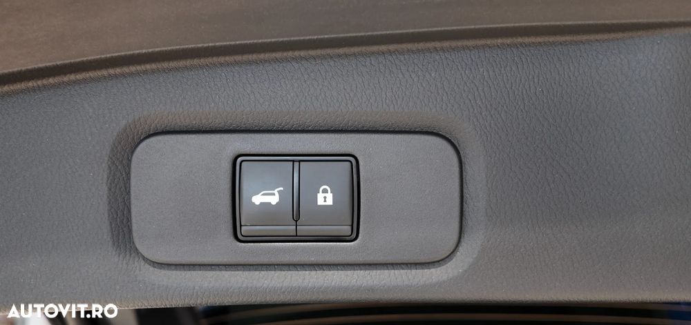 Nissan Qashqai 1.3 DIG-T MHEV Xtronic N-Connecta - 38