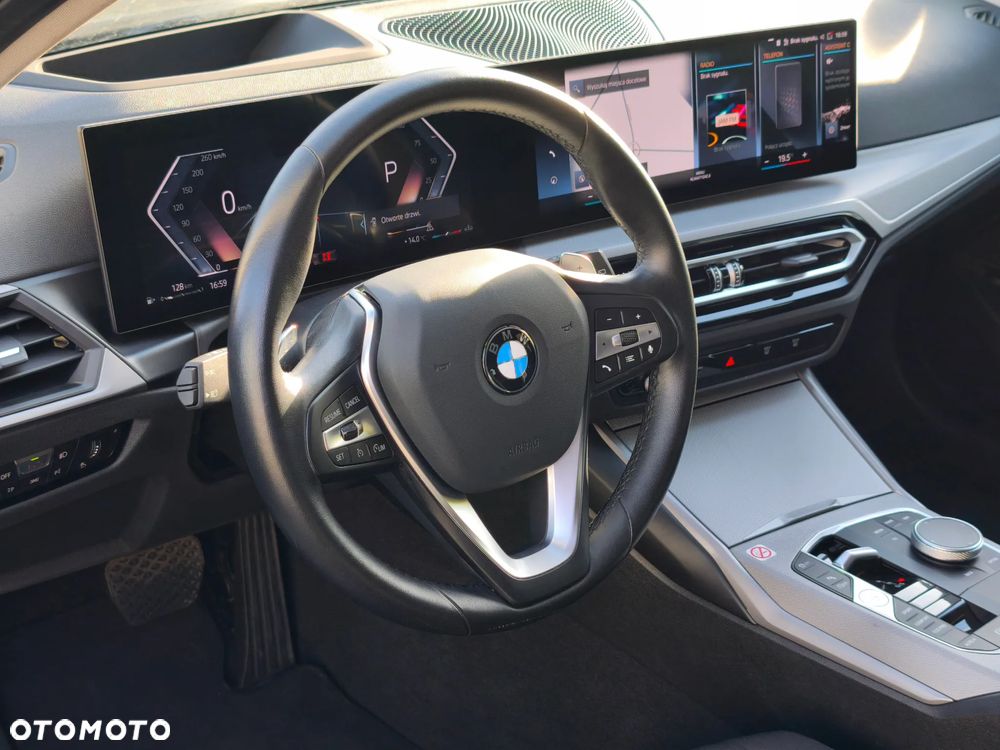 BMW Seria 3 318i Advantage - 27