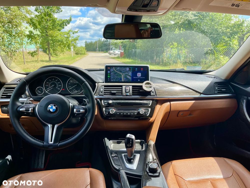 BMW Seria 3 328i Luxury Line - 10