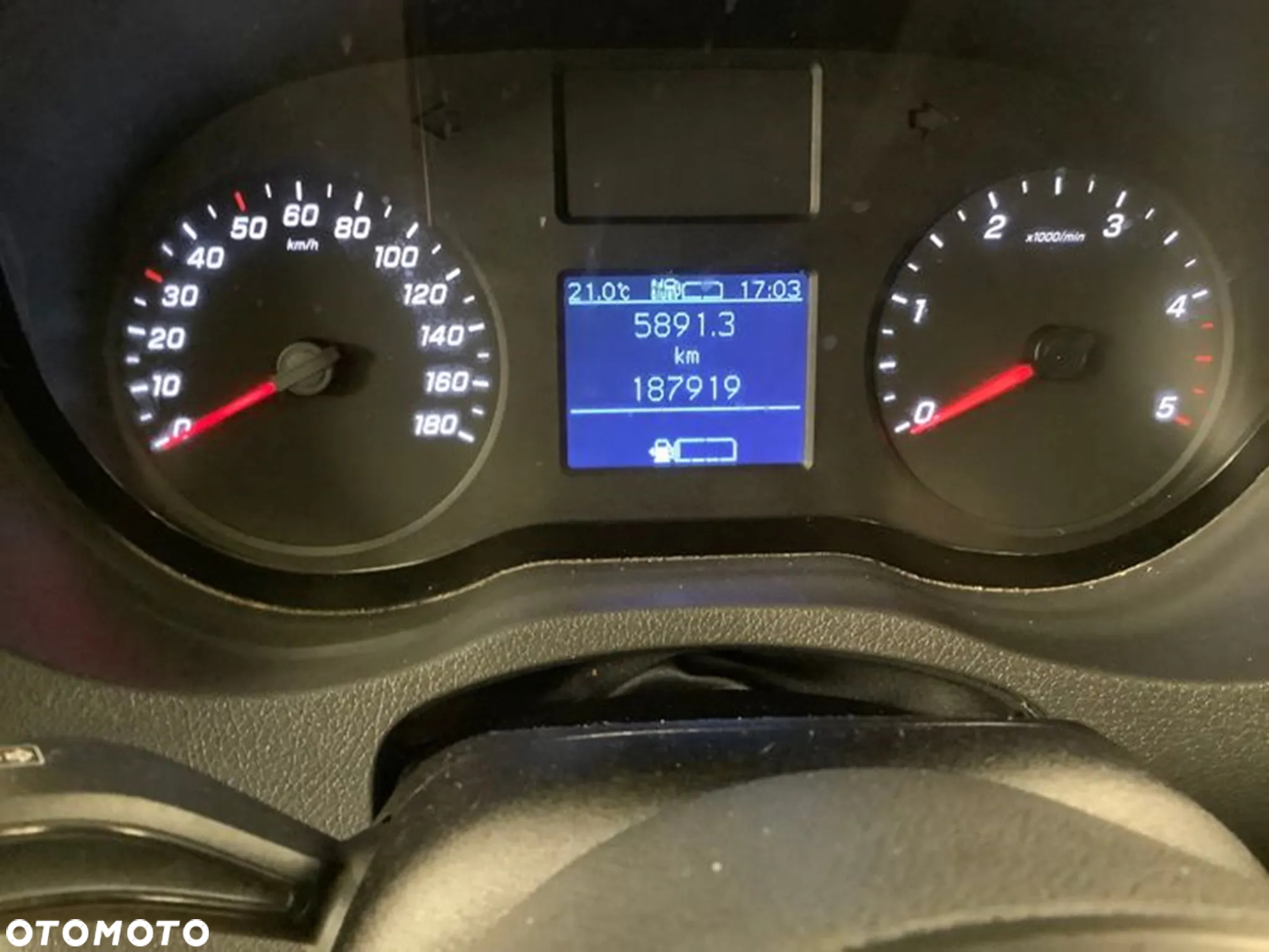 Mercedes-Benz SPRINTER - 7