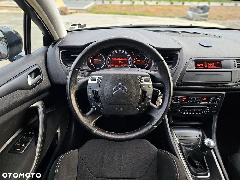 Citroën C5 2.0 16V Confort - 11