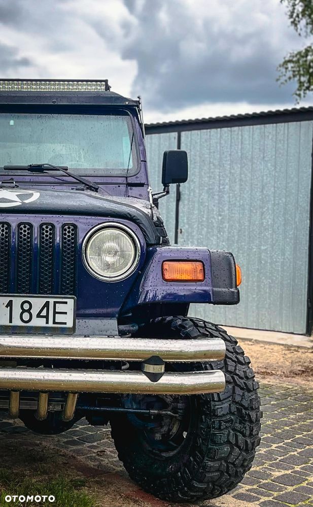 Jeep Wrangler 2.5 Sport - 3