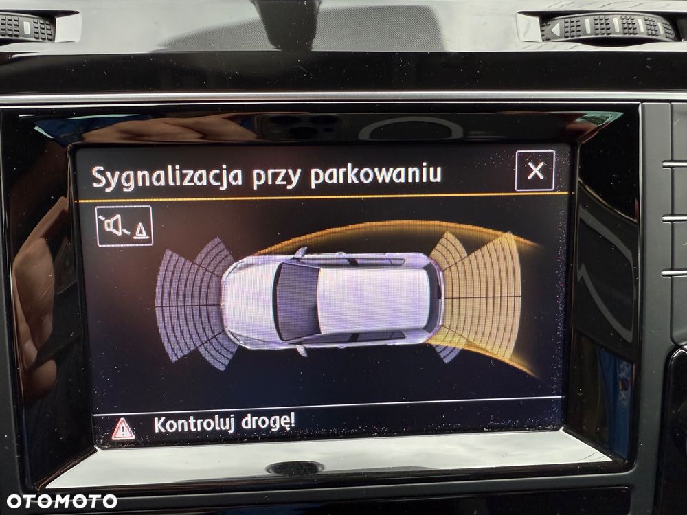 Volkswagen Golf - 21