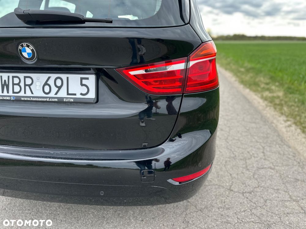 BMW Seria 2 218d Luxury Line - 17
