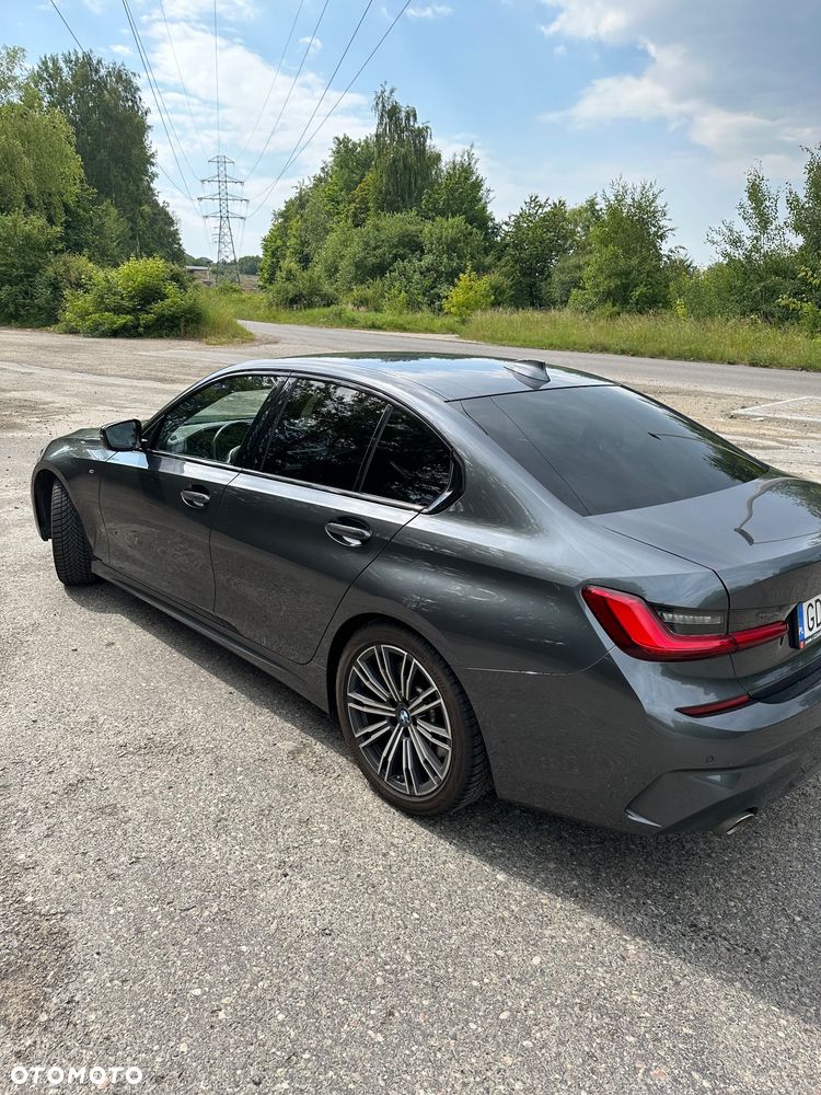 BMW Seria 3 330i xDrive M Sport sport - 8