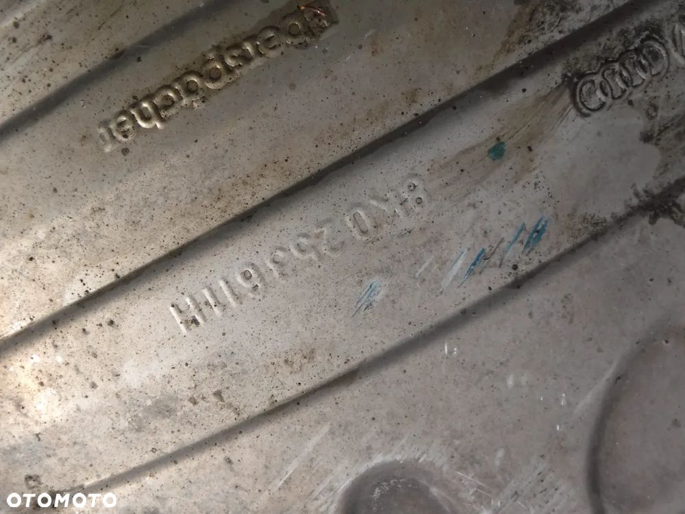 Audi A4 B8  tlumik wydech 8K0253611H - 2