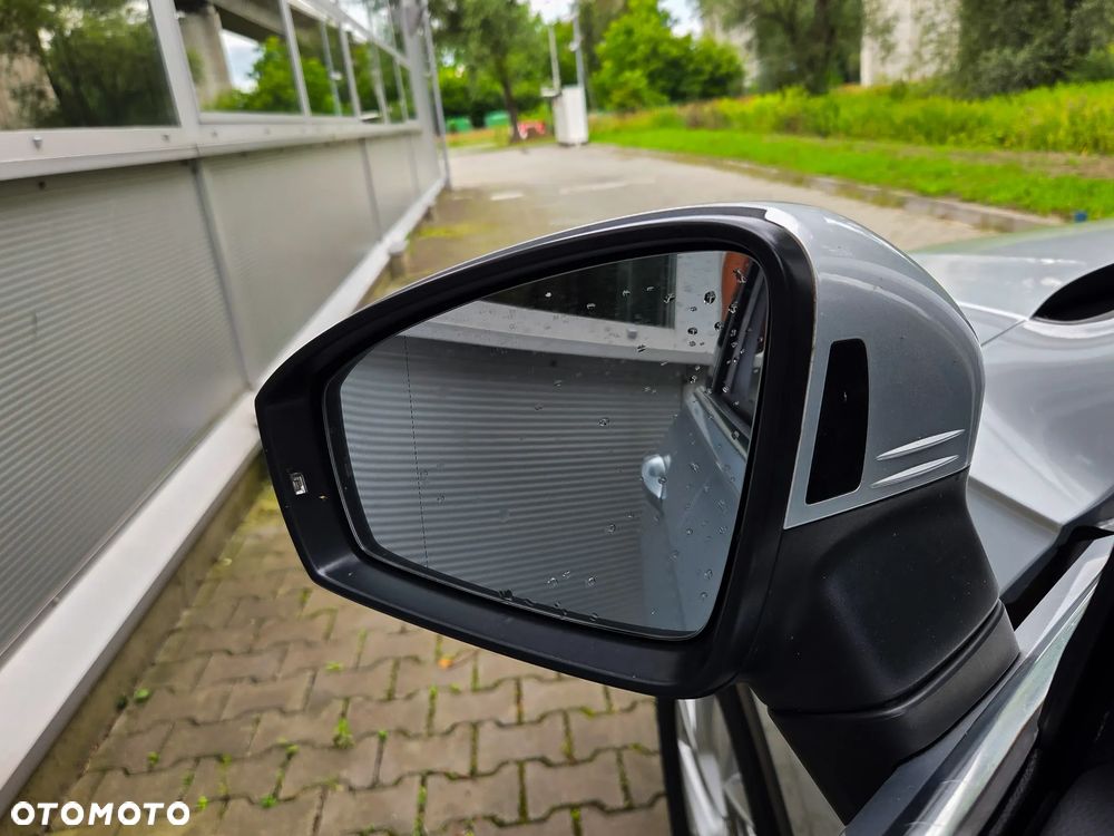 Volkswagen Tiguan 2.0 TSI 4Mot Elegance DSG - 36