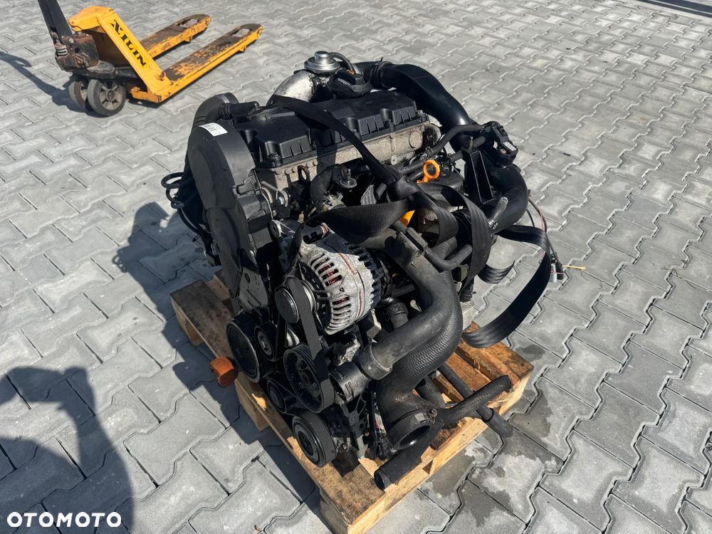 SILNIK 1.9 TDI 130 PS AVF KOMPLETNY - 2