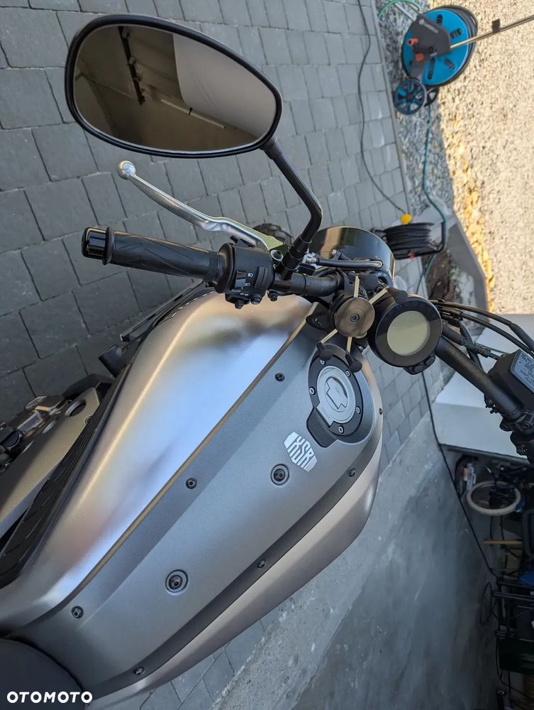 Yamaha XSR - 14