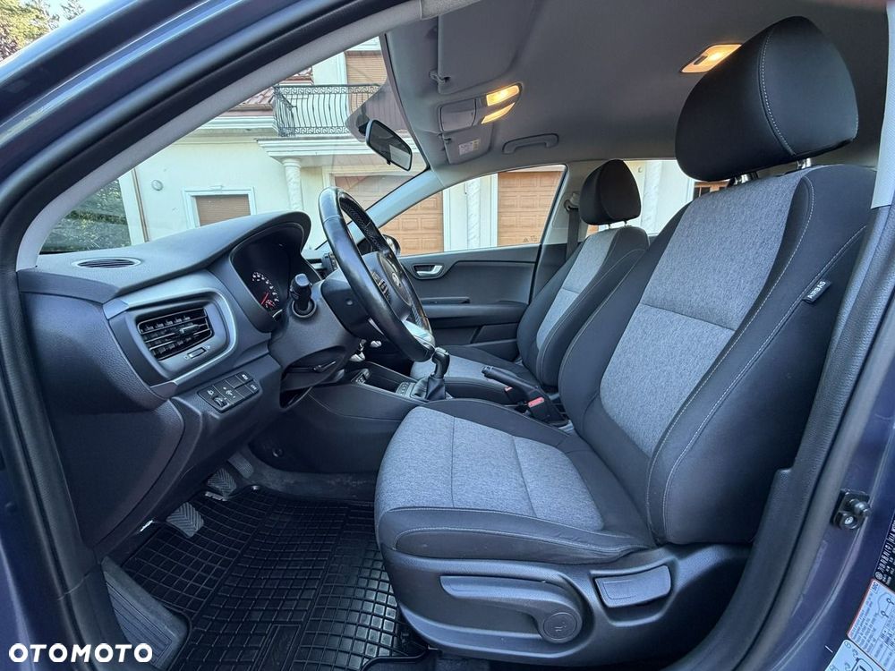 Kia Stonic - 15