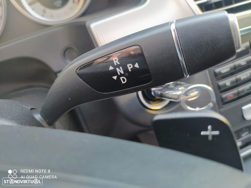 Mercedes-Benz E 300 Bluetec Hybrid Avantgarde - 26