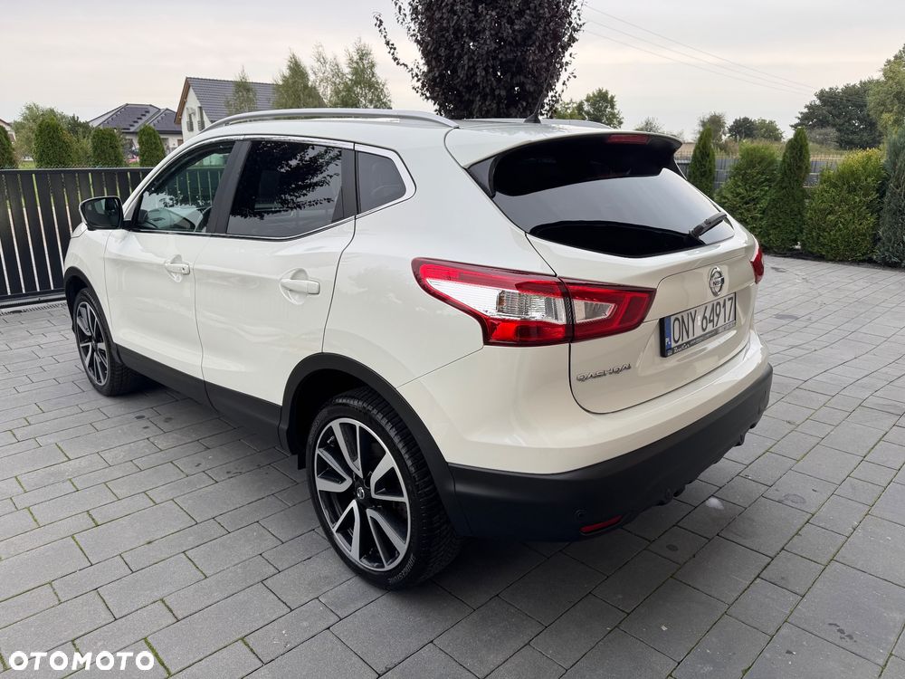 Nissan Qashqai 1.6 DCi TEKNA+ - 3